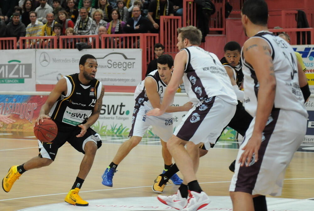 Walter Tigers Tübingen - New Yorker Phantoms Braunschweig 94:63