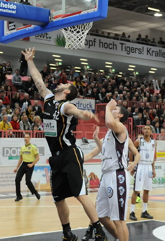 Walter Tigers Tübingen - New Yorker Phantoms Braunschweig 94:63