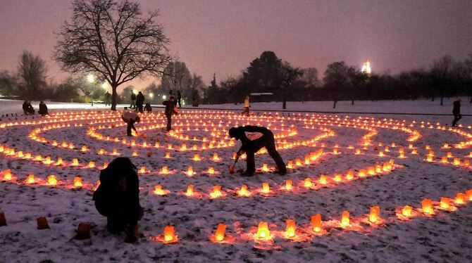 Das Lichterlabyrinth in der Pomologie gehört seit eingen Jahren zu den Highlights des »lebendigen Advents«.