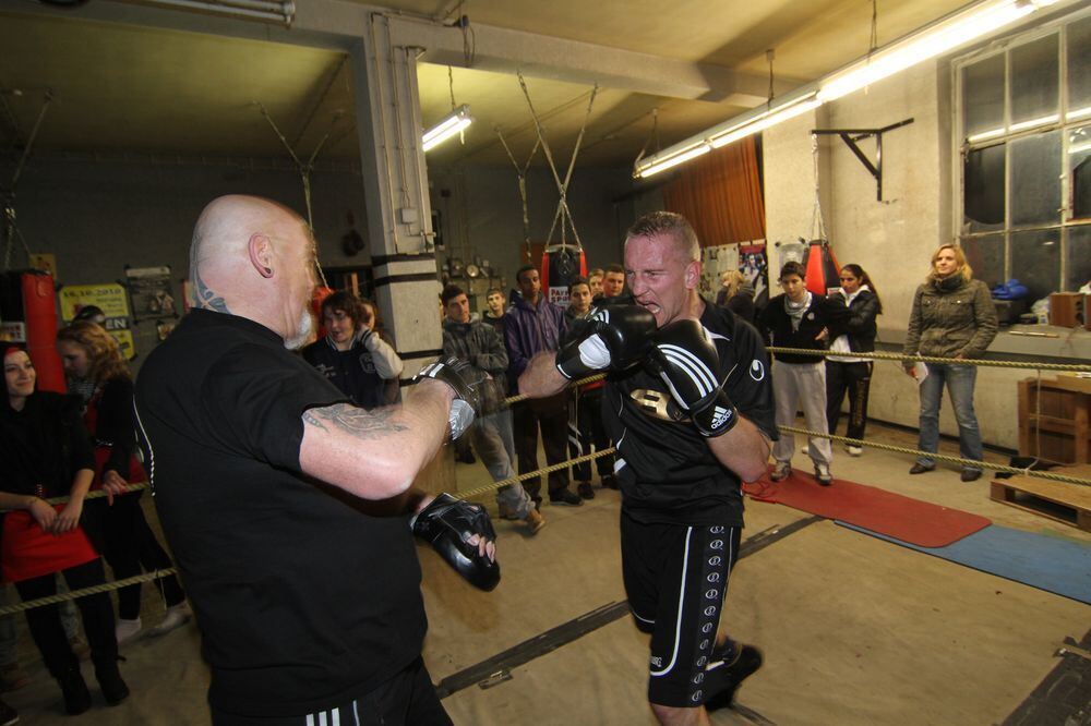 ZmS beim Boxtraining mit Björn Blaschke. Foto: Fink