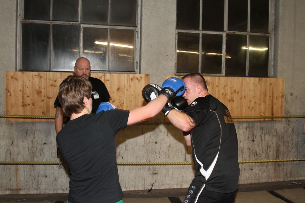 ZmS beim Boxtraining mit Björn Blaschke. Foto: Fink