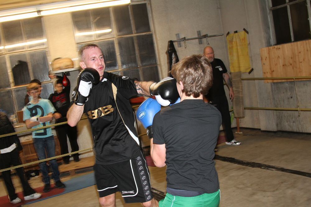 ZmS beim Boxtraining mit Björn Blaschke. Foto: Fink