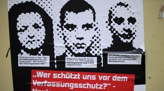 Plakat für einen Vortrag über Rechtsextremismus: Ein Untersuchungsausschuss soll klären, warum die Zwickauer Neonazi-Gruppe j