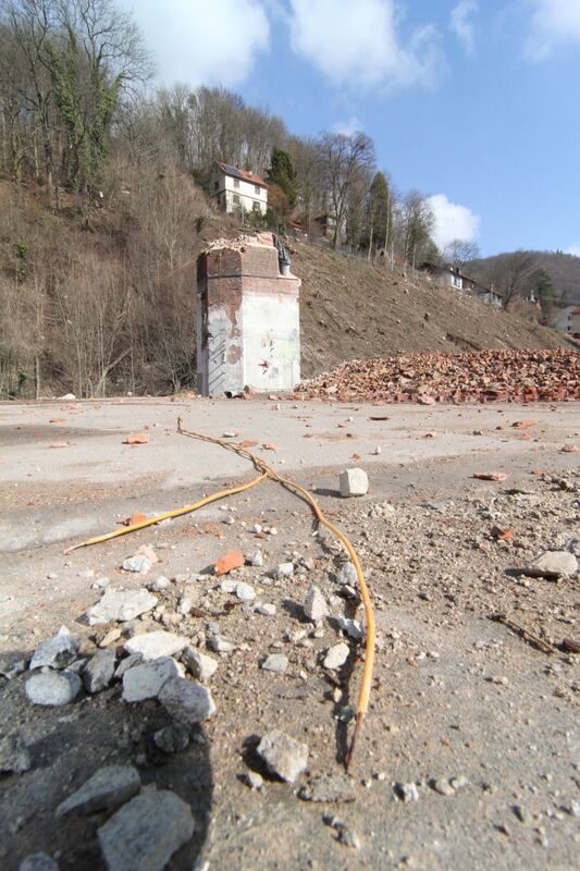 Sprengung des Groß-Schornsteins in Bad Urach