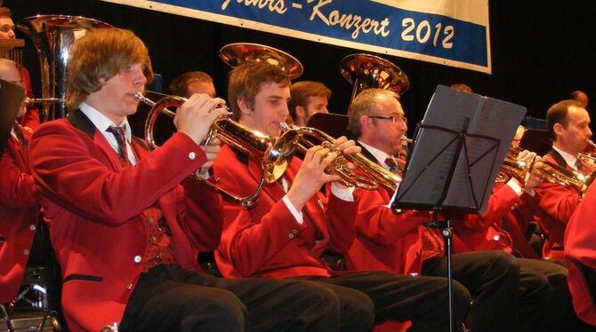 Jugendkapelle (Foto) und Vorstufenorchester zeigten, was sie können, beim Frühjahrskonzert in der Stadthalle. Im Jubiläumsjahr v