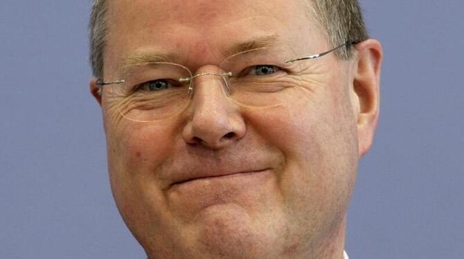 Wer würde bei diesen Summen nicht schmunzeln? Ex-Bundesfinanzminister Peer Steinbrück kassierte für Vorträge und Nebentätigke