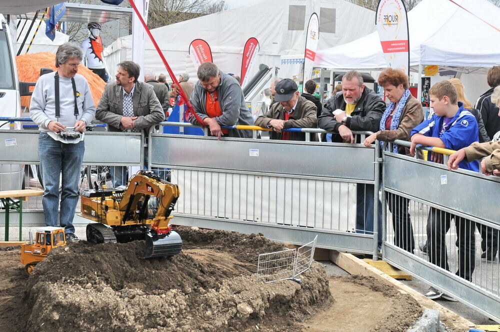 Handwerk im Zirkuszelt und Reutlinger Energietage 2012