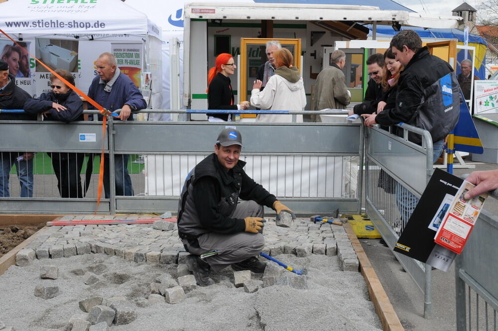 Handwerk im Zirkuszelt und Reutlinger Energietage 2012