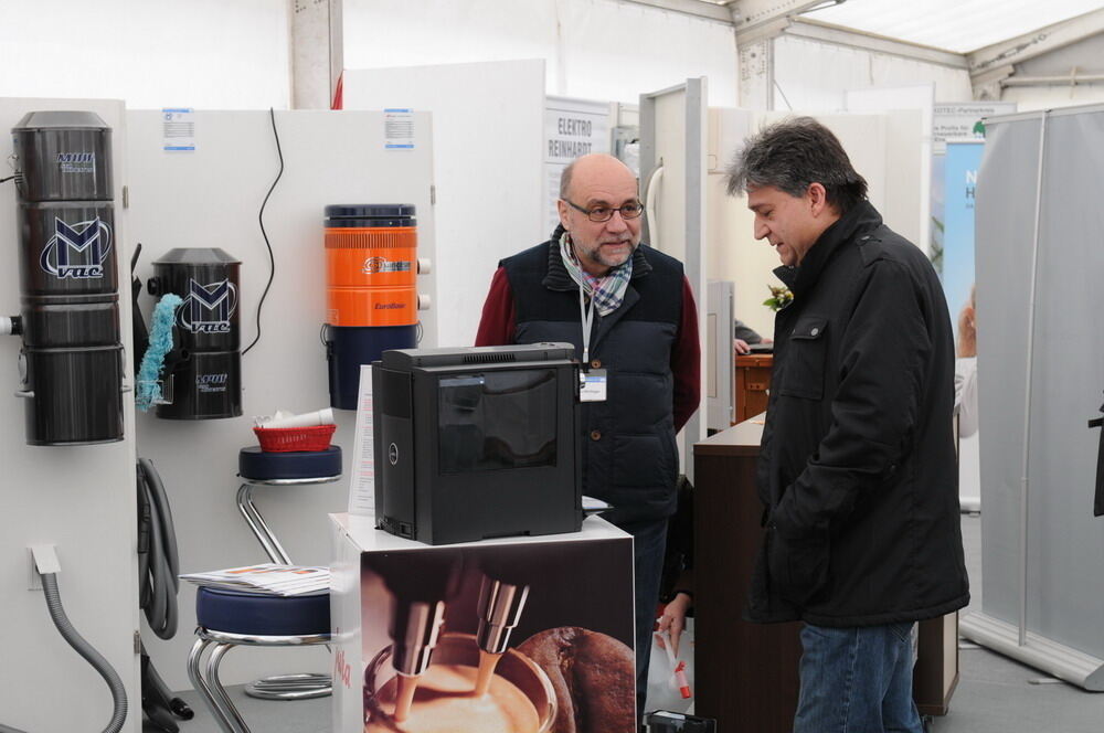 Handwerk im Zirkuszelt und Reutlinger Energietage 2012