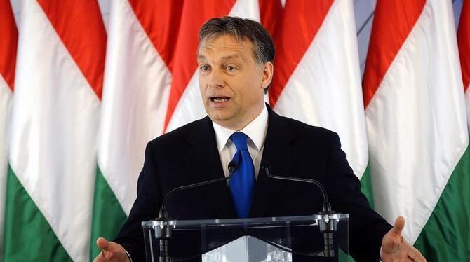 Der ungarische Ministerpräsident Viktor Orban hält eine Rede in Debrecen. Foto: Zsolt Czegledi/Archiv