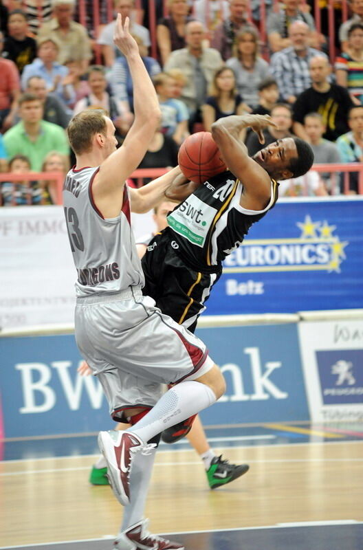 Walter Tigers Tübingen - Artland Dragons 74:85