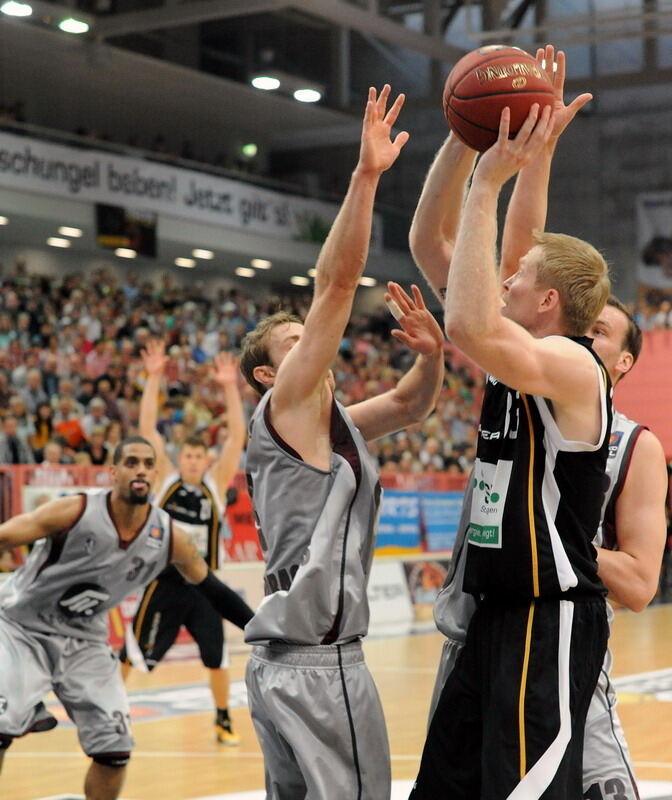 Walter Tigers Tübingen - Artland Dragons 74:85