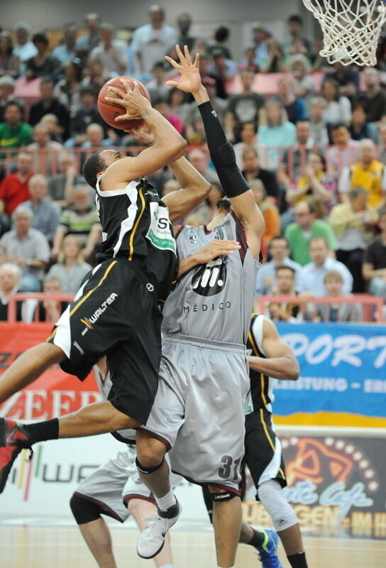 Walter Tigers Tübingen - Artland Dragons 74:85