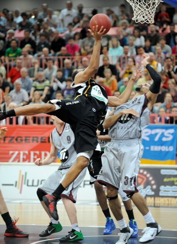 Walter Tigers Tübingen - Artland Dragons 74:85