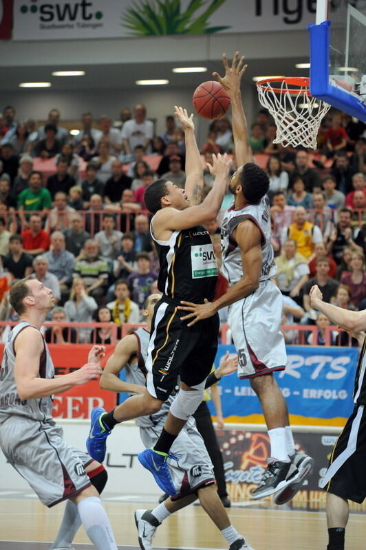 Walter Tigers Tübingen - Artland Dragons 74:85