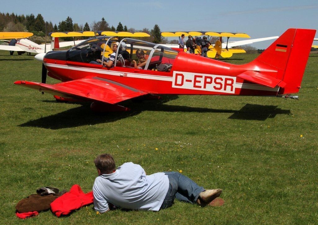 28. Oldtimer- und Dampfmaschinenfest Dottingen 2012