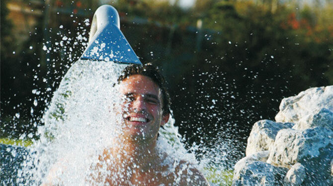 Ein entspannter Tag in der Therme Erding wartet auf die Gewinner des heutigen GEA-Gewinnspiels. FOTO: PR