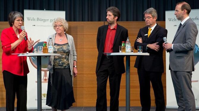 Stellten sich der Diskussion mit den Bürgern (von links): Difäm-Direktorin Gisela Schneider, Rita Haller-Haid, entwicklungspolit