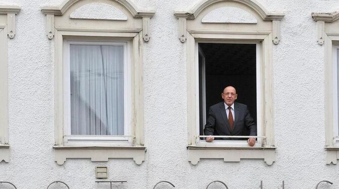 Mit Blick auf einen neuen Lebensabschnitt: Das Gomaringer Rathaus wird Manfred Schmiderer bald nur noch als Besucher betreten. F