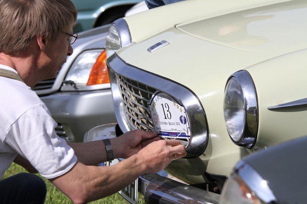 Oldtimertreffen in St. Johann-Lonsingen Juni 2012