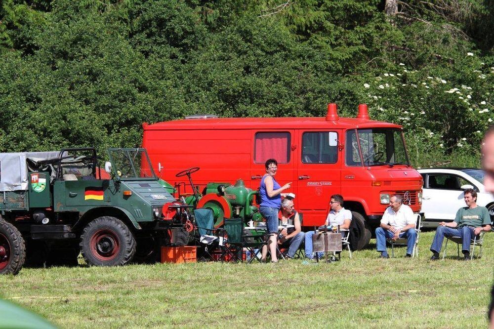 Oldtimertreffen in St. Johann-Lonsingen Juni 2012