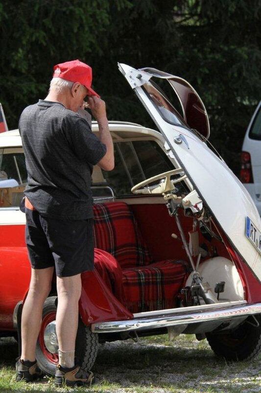 Oldtimertreffen in St. Johann-Lonsingen Juni 2012