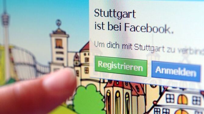 Facebook hat darauf hingewiesen, dass der reine Ortsname gegen die Nutzungsbestimmungen verstoße, da eine Stadt niemandem gehöre