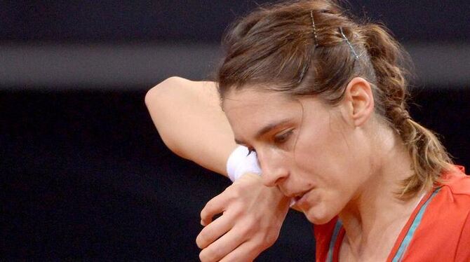 Andrea Petkovic kann nicht bei den Olympischen Spielen in London aufschlagen. Foto: Marjan Murat