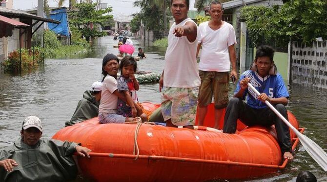 Die Lage nach dem Taifun auf den Philippinen ist unübersichtlich. Foto: Rolex Dela Pena