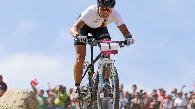 Sabine Spitz holte mit 40 Jahren noch einmal Silber auf dem Mountainbike. Foto: Michael Kappeler