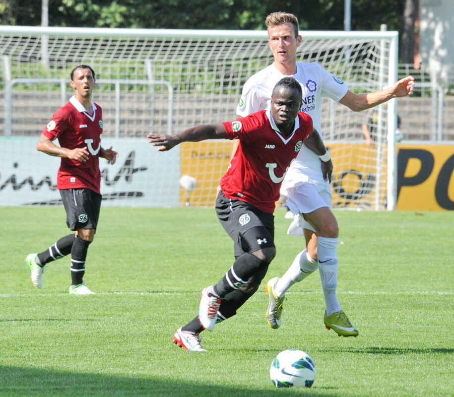 DFB-Pokal Nöttingen - Hannover 1:6 August 2012