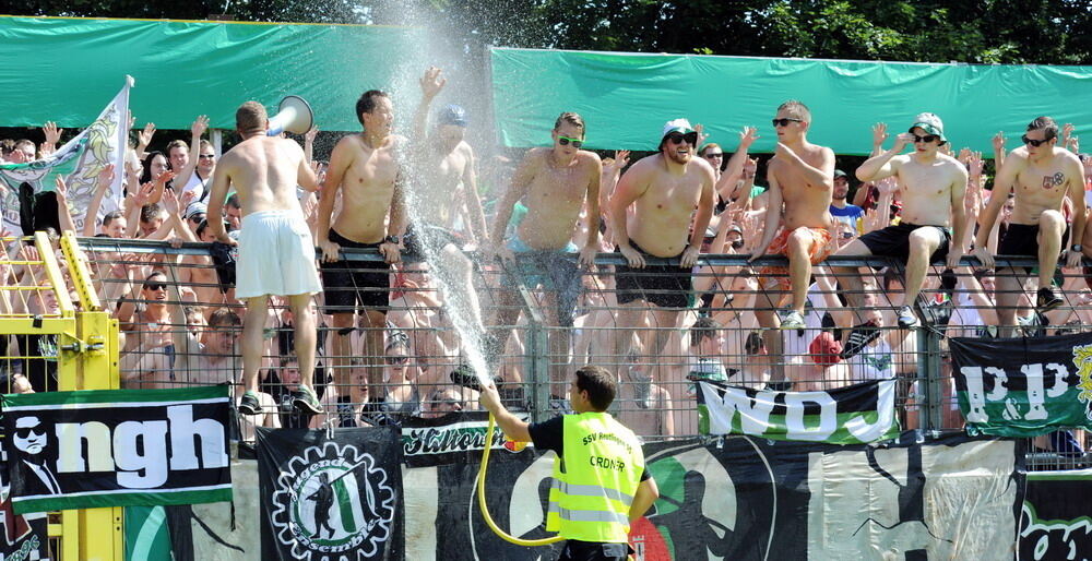 DFB-Pokal Nöttingen - Hannover 1:6 August 2012