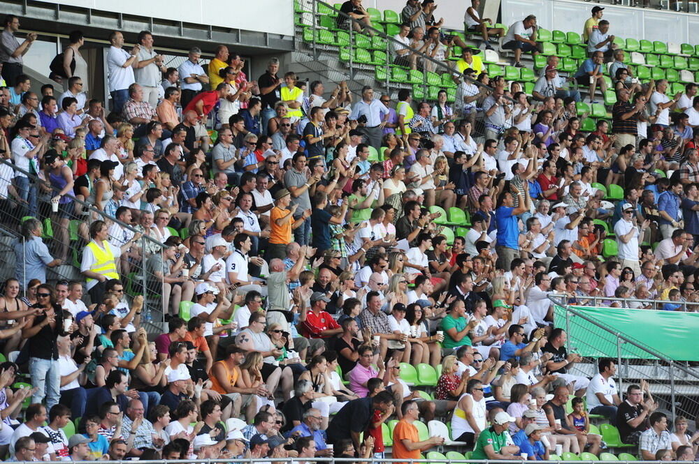 DFB-Pokal Nöttingen - Hannover 1:6 August 2012