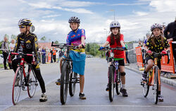 Radrennen in Betzingen. FOTO: SCHREIER