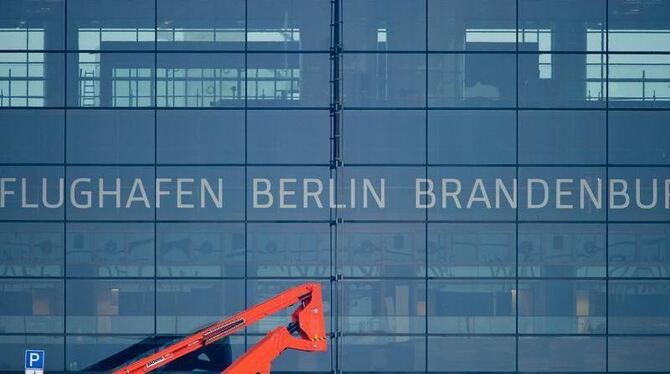 Für den neuen Hauptstadtflughafen zeichnet sich das nächste Debakel ab. Foto: Patrick Pleul 