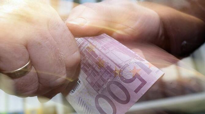 Immer mehr Unternehmen wollen die Gesetze gegen Bestechung verschärft sehen. Foto: Peter Steffen/Symbolbild