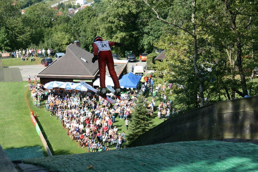 Sommerskispringen des VfL Pfullingen 2012