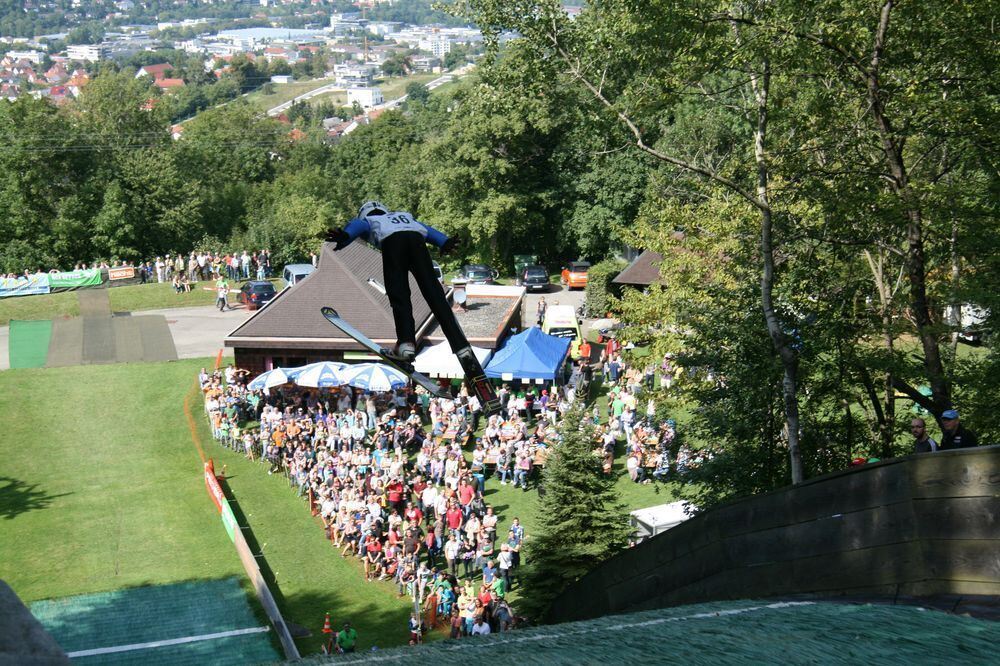 Sommerskispringen des VfL Pfullingen 2012