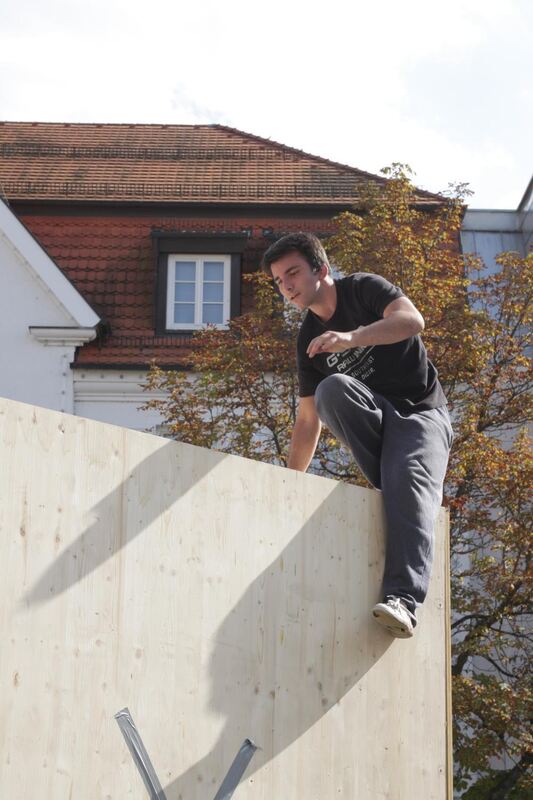 Parkour-Day auf dem Reutlinger Marktplatz