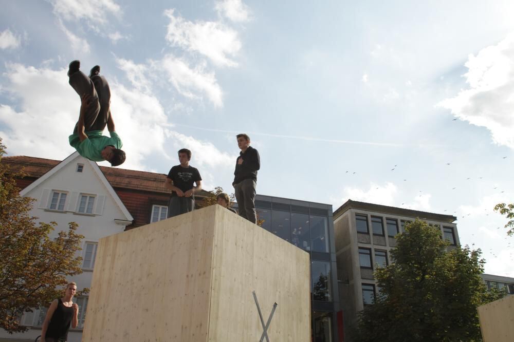 Parkour-Day auf dem Reutlinger Marktplatz