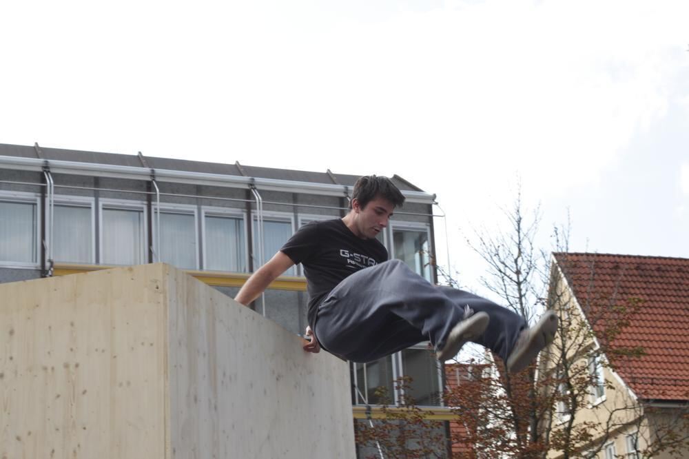 Parkour-Day auf dem Reutlinger Marktplatz