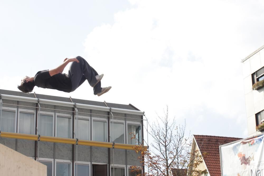 Parkour-Day auf dem Reutlinger Marktplatz