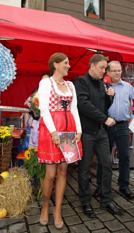 Metzgerstraßenfest und Dirndl-Königinnen-Krönung September 2012