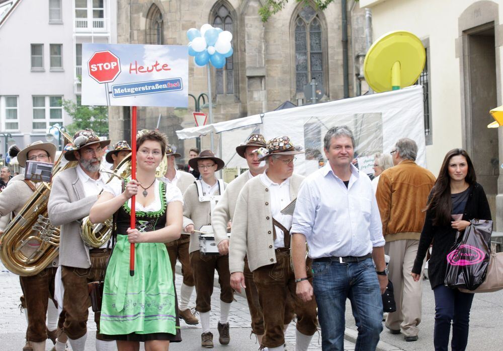 Metzgerstraßenfest und Dirndl-Königinnen-Krönung September 2012