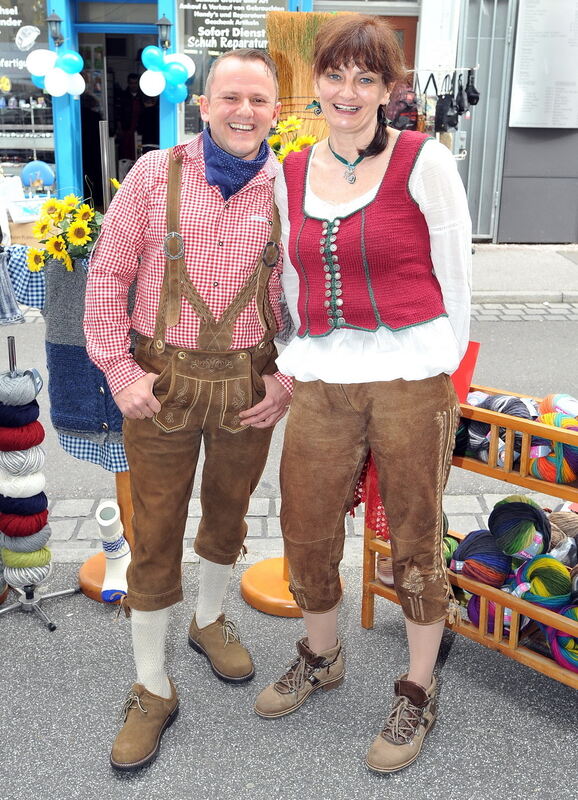 Metzgerstraßenfest und Dirndl-Königinnen-Krönung September 2012