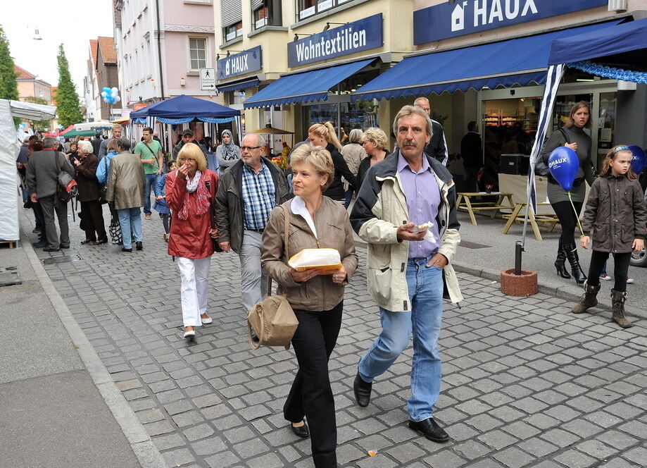 Metzgerstraßenfest und Dirndl-Königinnen-Krönung September 2012