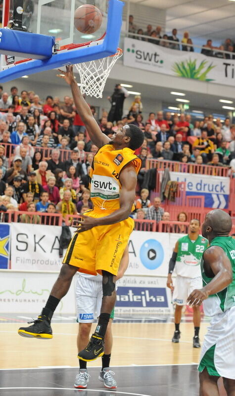 Walter Tigers Tübingen - TBB Trier 66:77