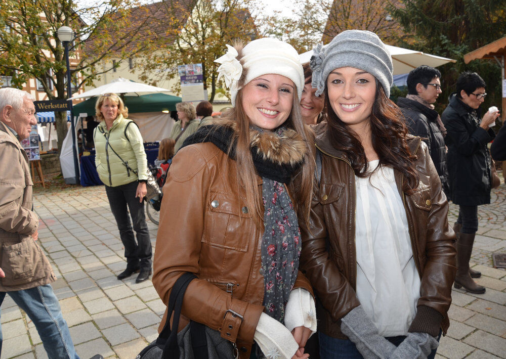 Kunsthandwerkermarkt Dettingen 2012