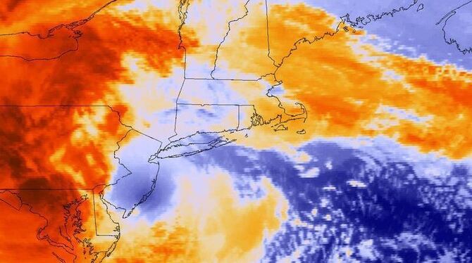 Wirbelsturm »Sandy« ist mit voller Wucht auf das Festland geprallt. Foto: NOAA