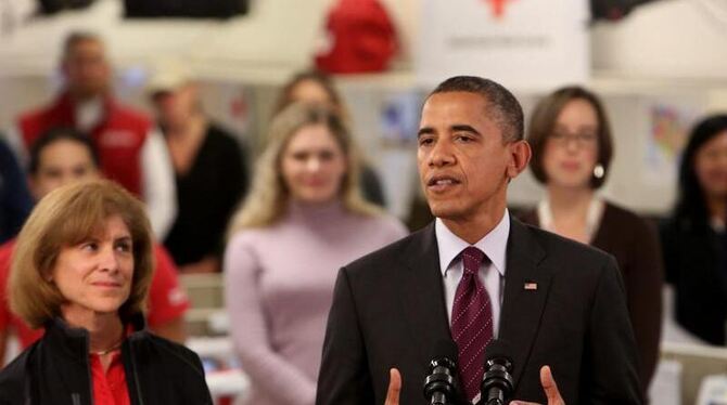 Wahlkampf in der Sturmkatastrophe: Obama zeigt sich als Krisenmanager und feuert zum Durchhalten an. Foto: Chris Kleponis